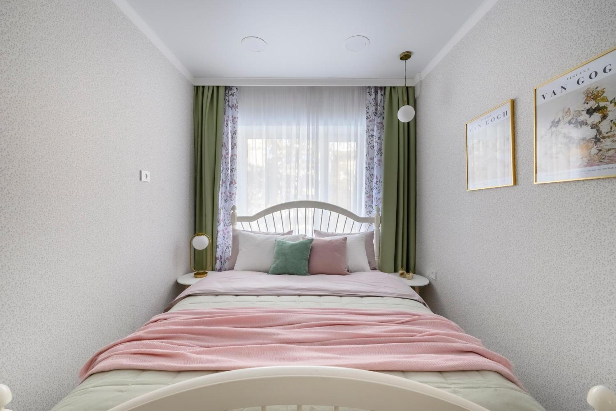 Mid-Century Charm Apartments В Центре Алматы Esterno foto