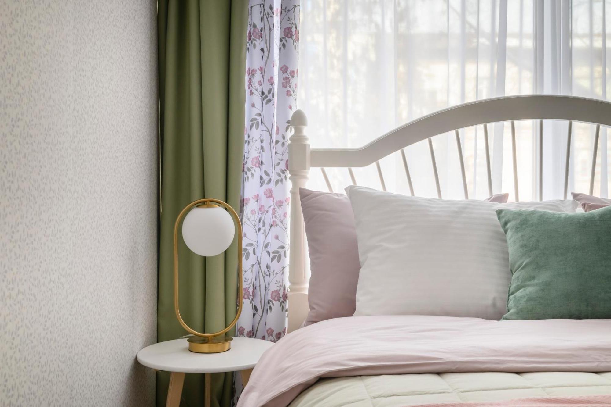 Mid-Century Charm Apartments В Центре Алматы Esterno foto